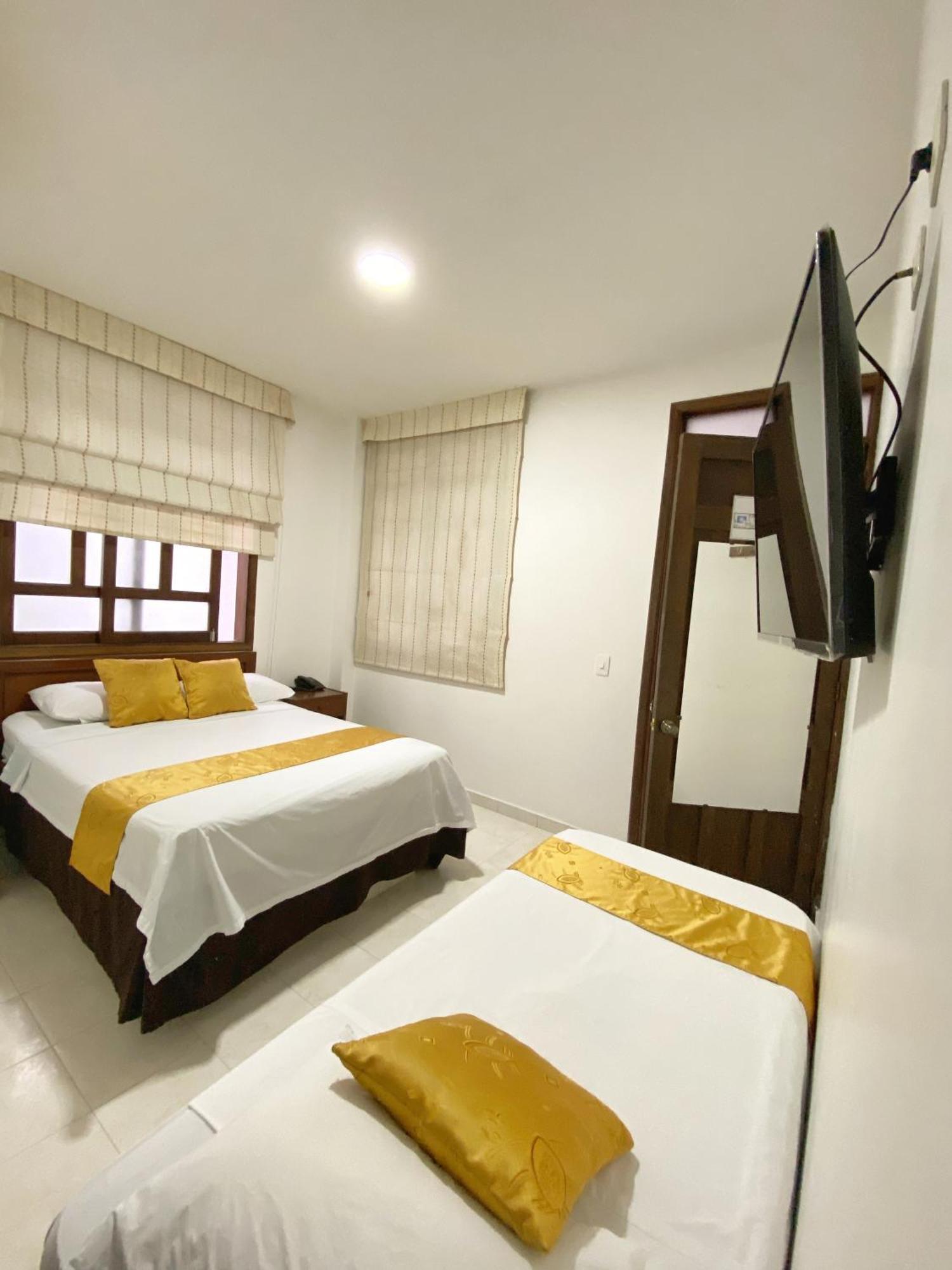 Hotel San Julian ブガ エクステリア 写真