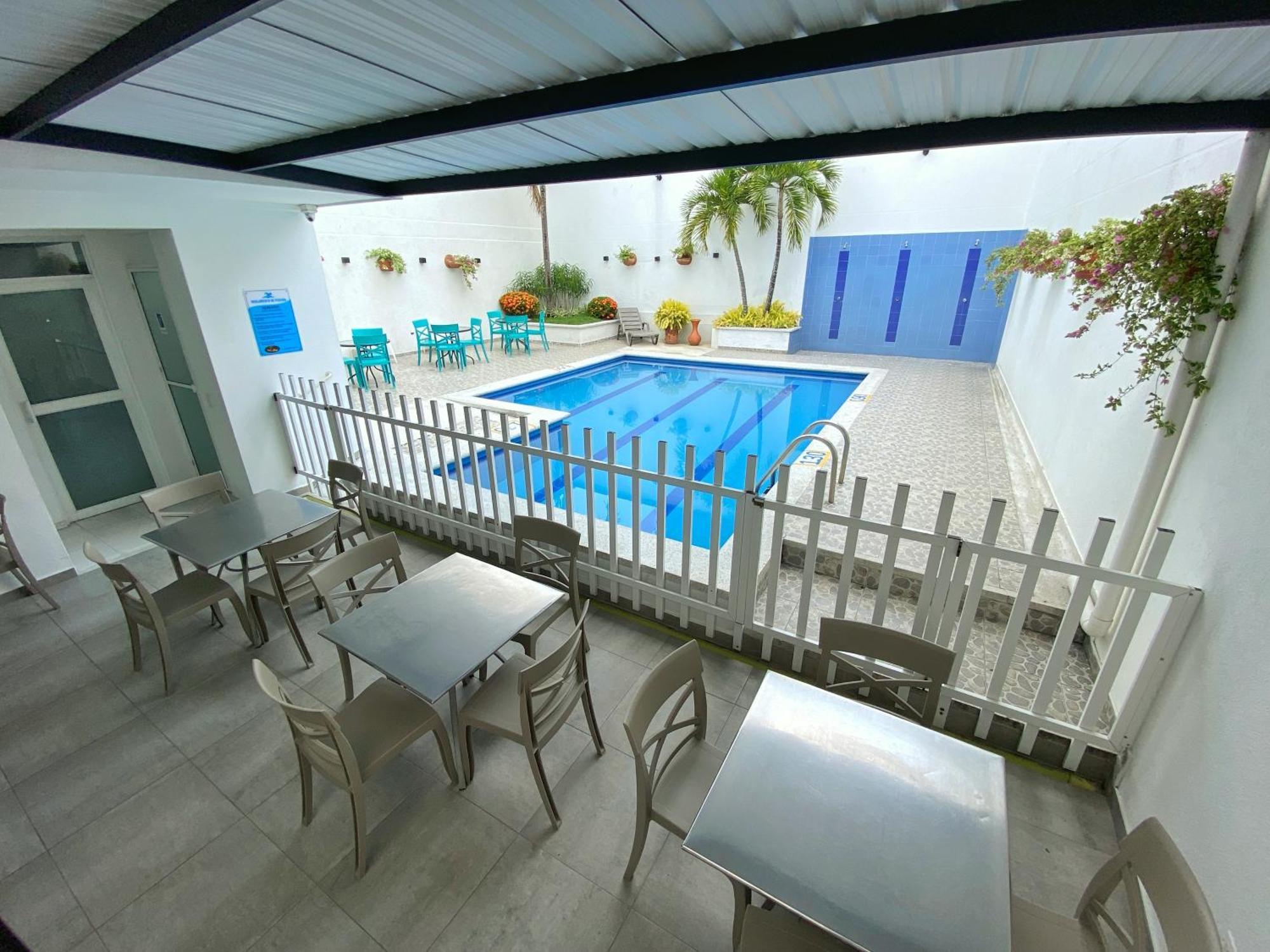 Hotel San Julian ブガ エクステリア 写真